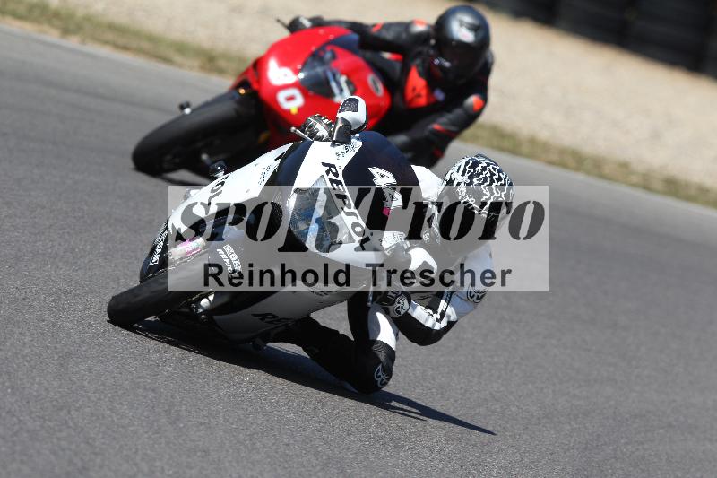 Archiv-2022/50 09.08.2022 MSS und TÖFF Track Day ADR/Gruppe rot/44